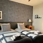 Charming House With Pool In Occitania Nyaraló *