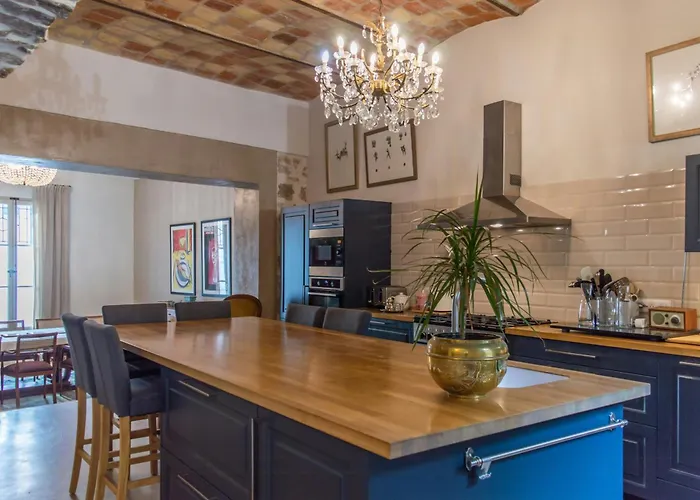 Charming House With Pool In Occitania